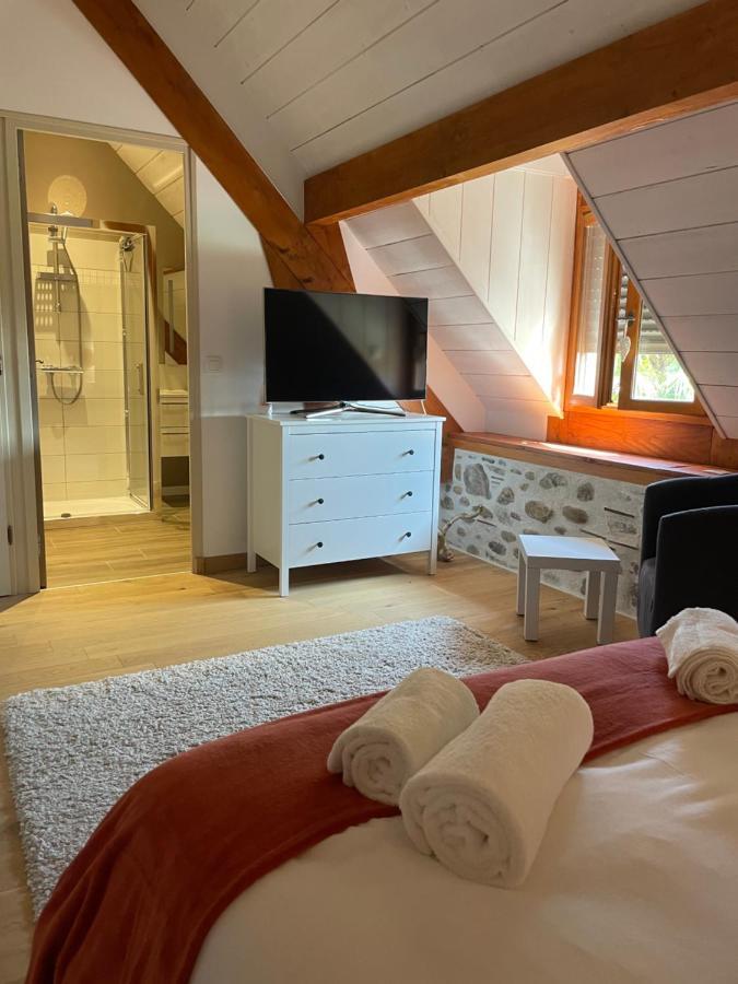 Domaine Des Pierres Trouvees Bed & Breakfast Saint-Vincent  Eksteriør bilde